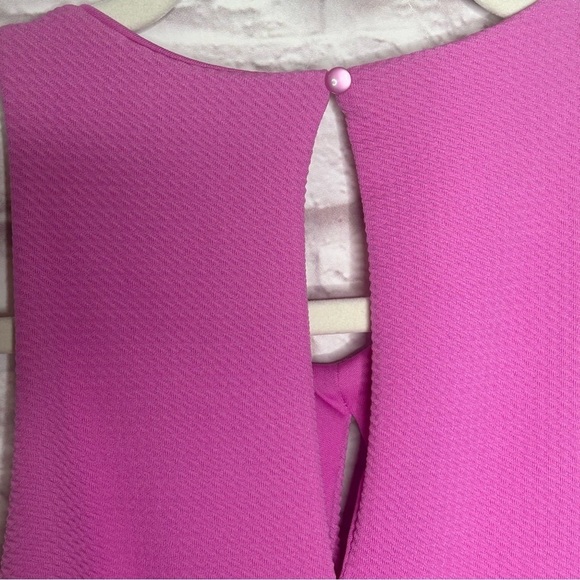 Wild Fable Women's Sleeveless Twist-Front Bodycon Dress - Picture 8 of 12